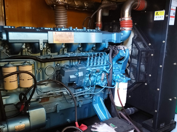 洮南磷酸铁锂蓄电池的使用寿命与哪些因素有关？